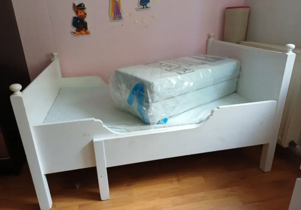 Łóżeczko które rośnie z dzieckiem IKEA – idealne rozwiązanie na lata