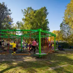 Park linowy Spała - emocjonujące atrakcje i godziny otwarcia