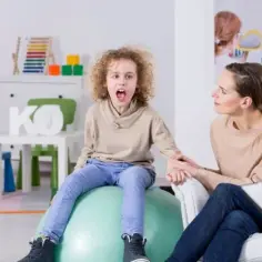 Co czuje dziecko z ADHD? Zrozum emocje i wyzwania w codzienności