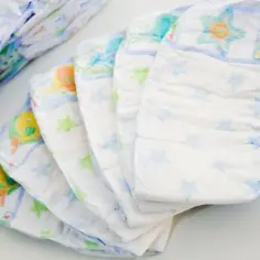 Ile pieluch do szpitala? Sprawdź, ile naprawdę potrzebujesz