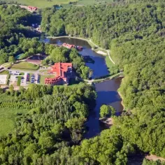Gdzie na wakacje z rocznym dzieckiem w Polsce? Sprawdź najlepsze miejsca