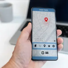 Aplikacja "Locator Tracker" pokazuje na mapie lokalizację, pomagając rodzicom odpowiedzieć na pytanie: gdzie jest twoje dziecko?