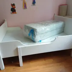 Łóżeczko które rośnie z dzieckiem IKEA – idealne rozwiązanie na lata