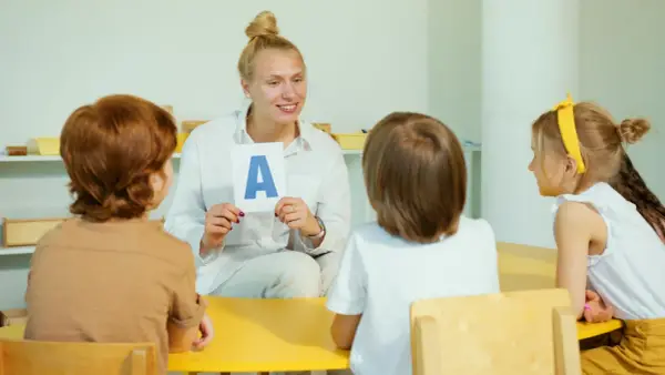 Statut przedszkola - Tylko formalność czy kluczowe zapisy dla rodzica?