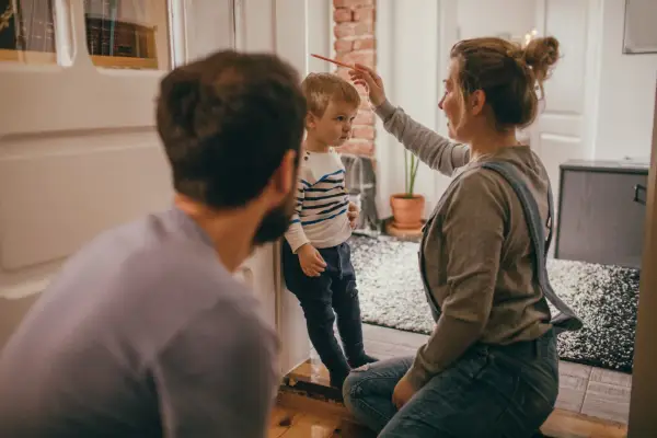 Ile cm dziecko rośnie na rok - Czy tempo wzrostu jest prawidłowe?